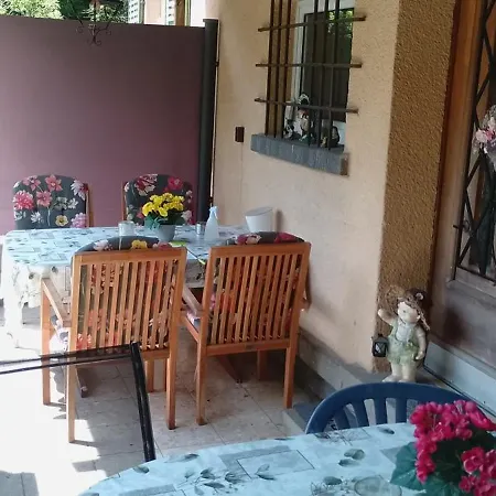 Alojamento de Acomodação e Pequeno-almoço Haus Am Dekernbach Cochem