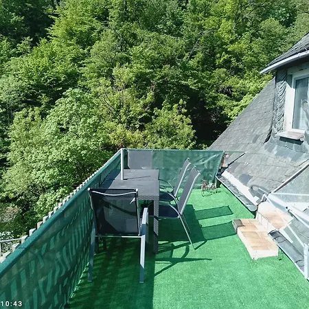 לינה וארוחת בוקר Haus Am Dekernbach