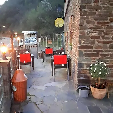 Haus Am Dekernbach Nocleg ze śniadaniem Cochem