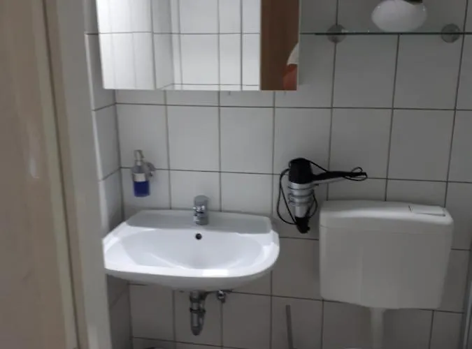 Haus Am Dekernbach 3* Κόχεμ