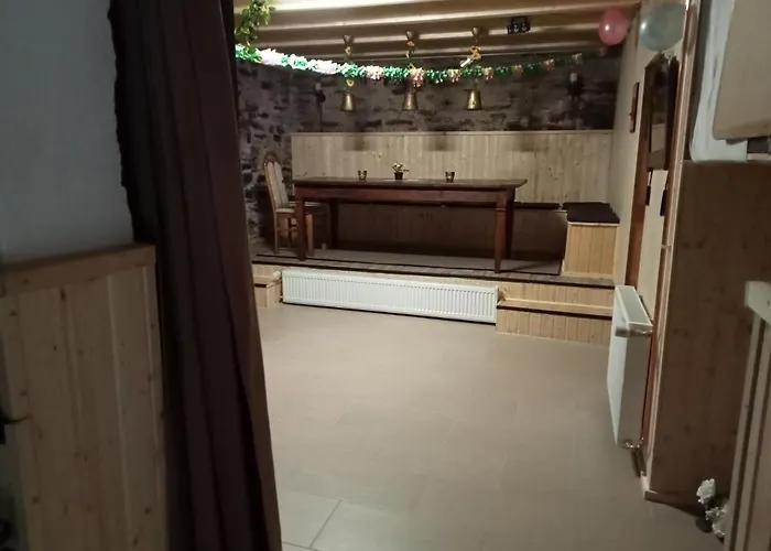 Haus Am Dekernbach לינה וארוחת בוקר קוכם