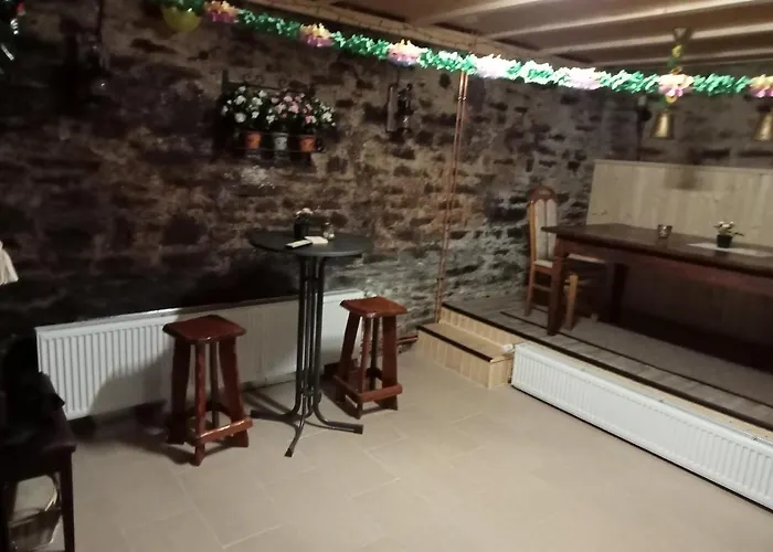 Haus Am Dekernbach לינה וארוחת בוקר קוכם